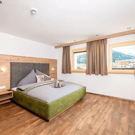 Beim Lois Edelweiss - Balcony & Sauna Access