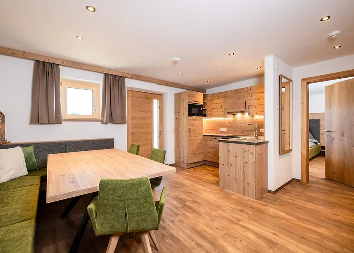 Beim Lois Edelweiss - Alpenluxus Collection *