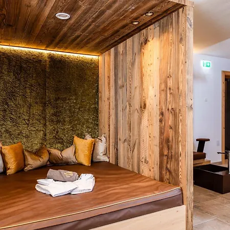 Daire Beim Lois Edelweiss - Alpenluxus Collection *